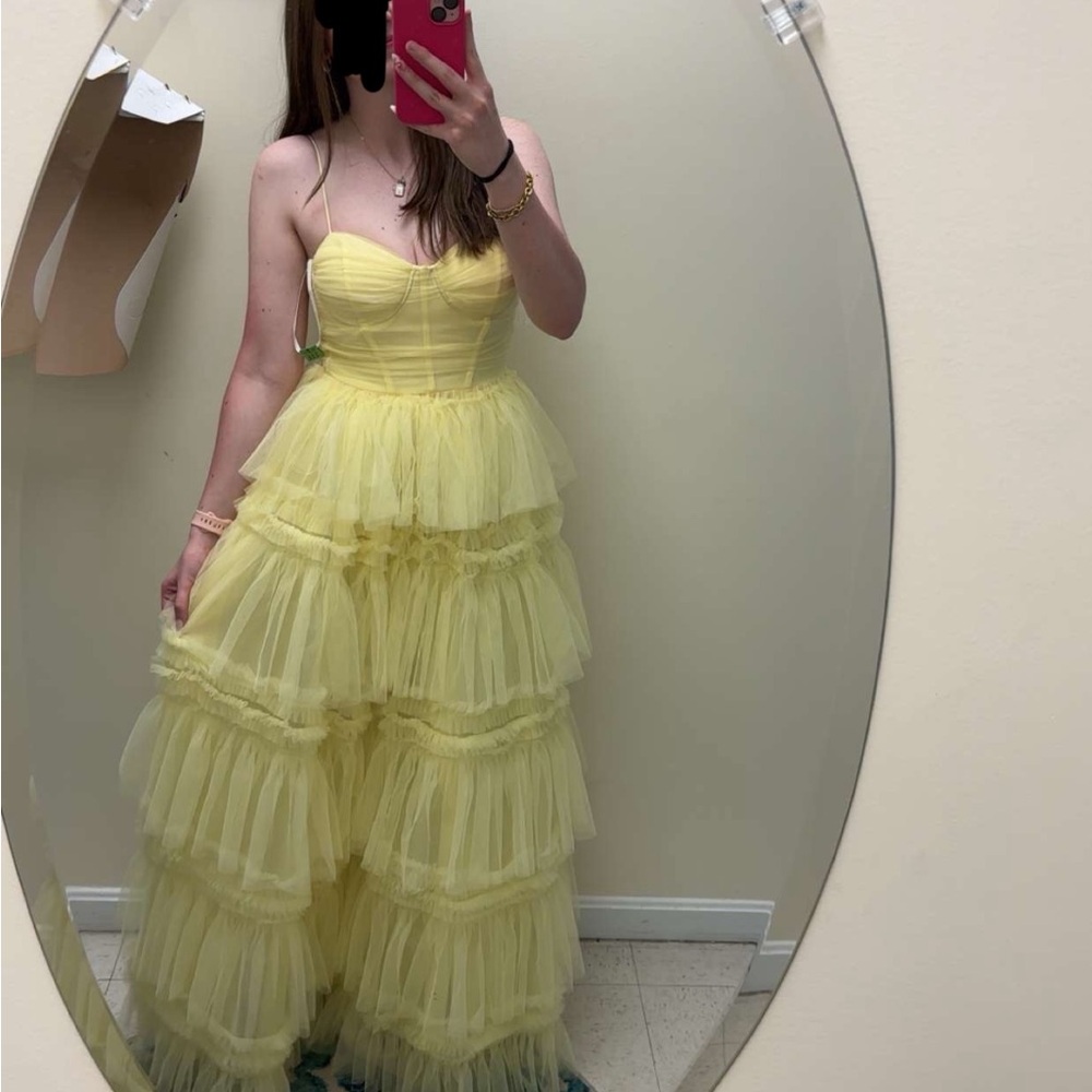 Size XS Yellow Windsor Ruffled Prom Dress